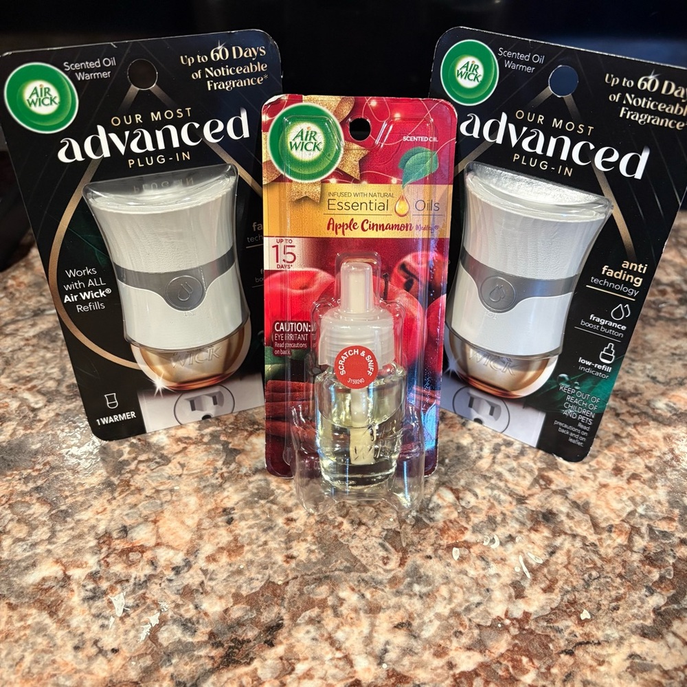 Bundle Air Wick Scented Oil Warmer and Refill Set